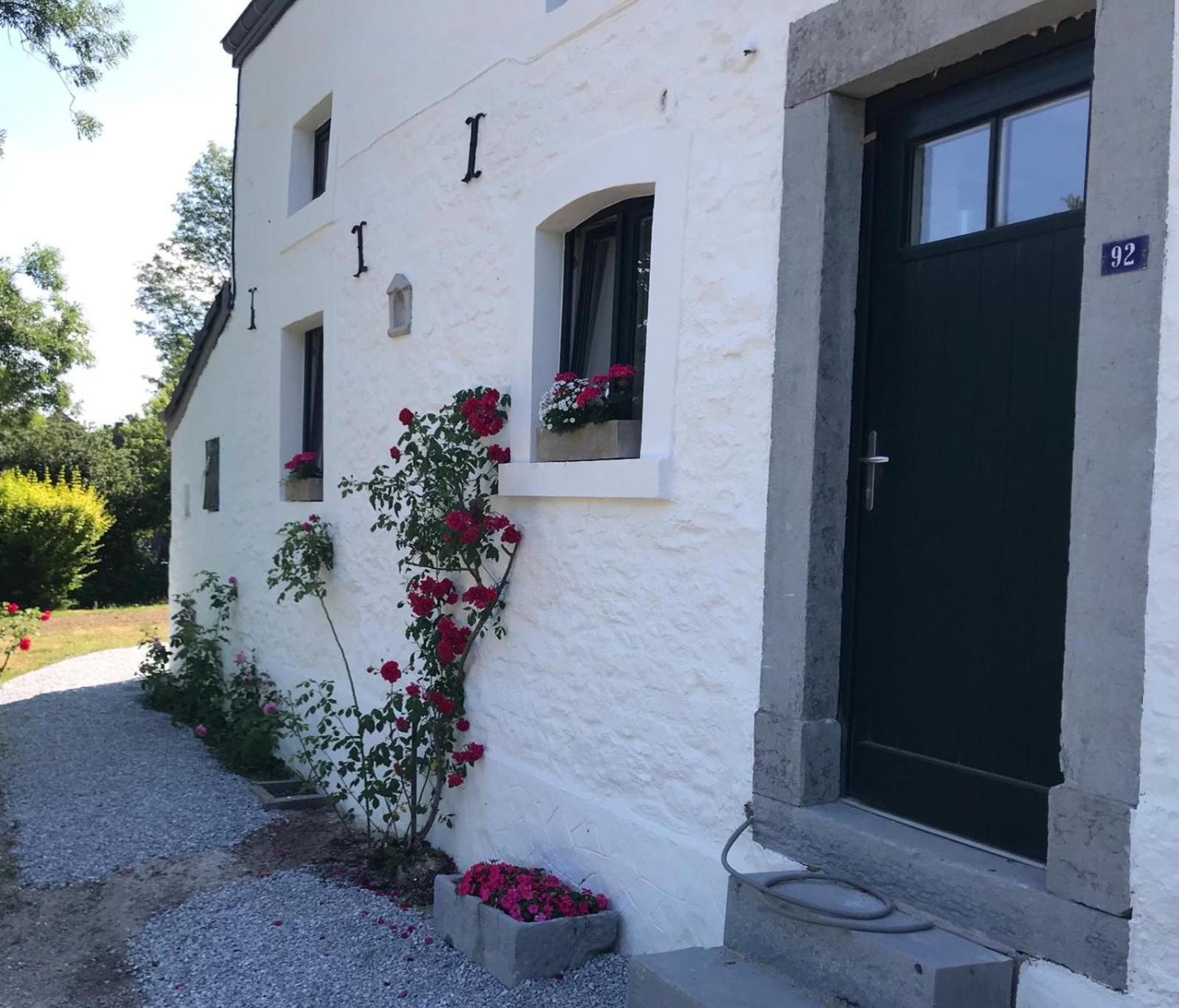 La Petite Maison Blanche Wanze Exterior photo